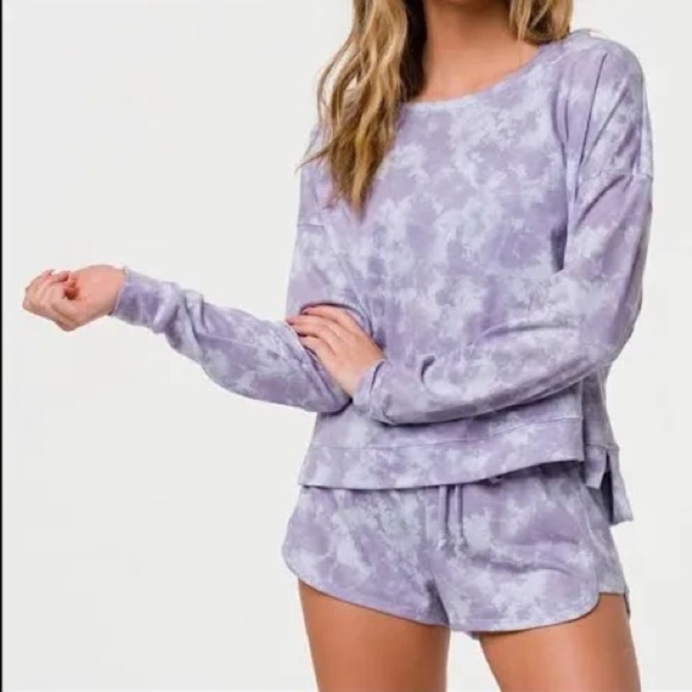 Onzie purple tie dye long sleeve shirt and shorts